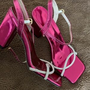 Metalic Pink Heels🎀(Make Me An Offer)